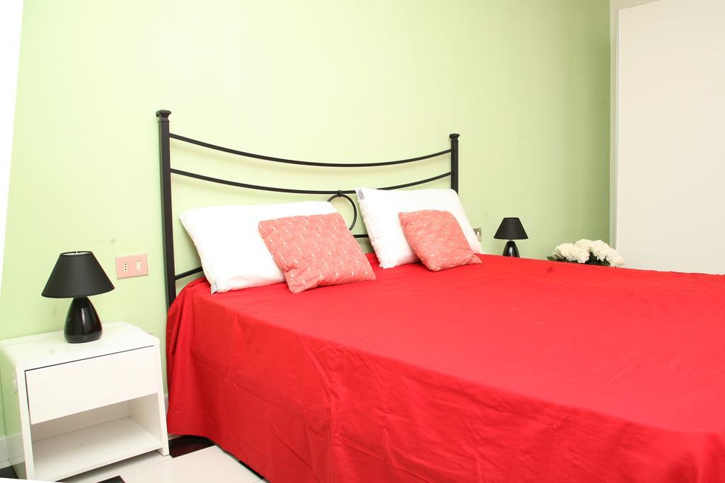 De Amicis Apartment Cagliari Zimmer foto